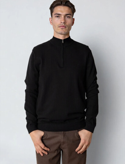 Clean Cut Copenhagen Claude Half-Zip Knit - Black - XL