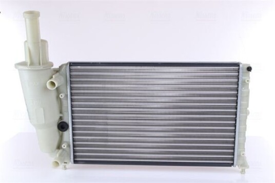 Radiator NISSENS 61857 Radiator NISSENS 61857