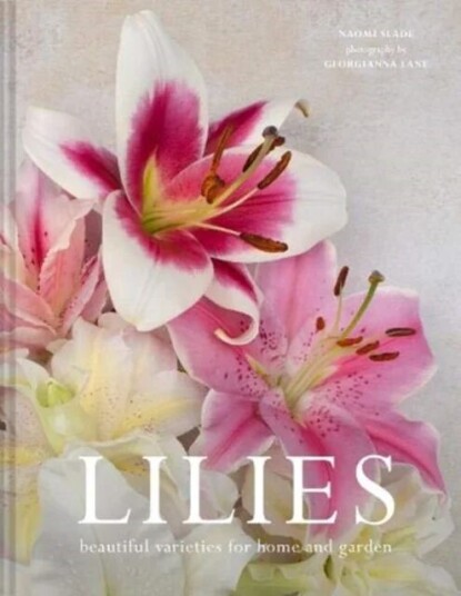 Lilies Av Naomi Slade