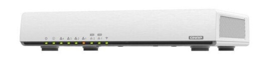 QNAP QHora-301W Wi-Fi 6 Trådløs Ruter med 10GbE og Dual-port