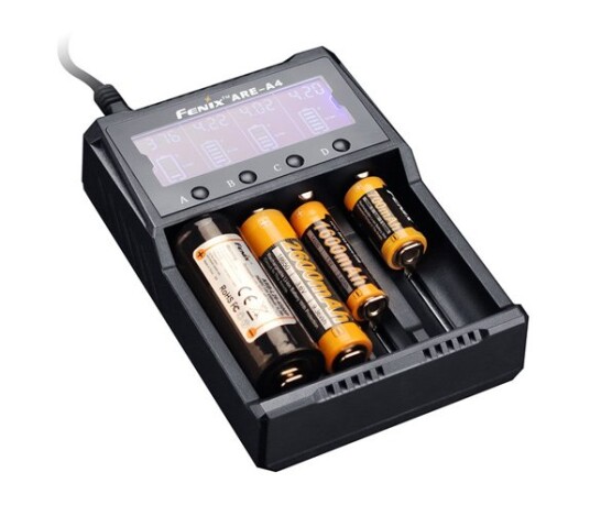 Fenix ARE-A4 Batterilader Fenix ARE-A4 Batterilader