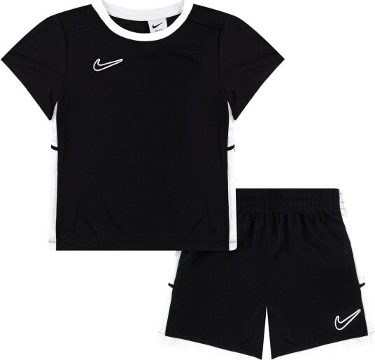 Nike Shorts Sett   T skjorte/Shorts   Black   Nike   12 md   Shorts Hvit Svart   80