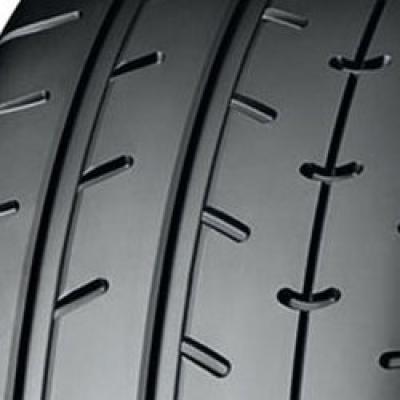 Yokohama Advan A052 ( 185/60 R13 80V )