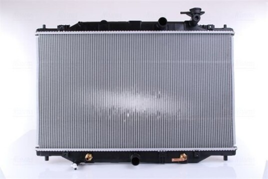 Radiator NISSENS 68533