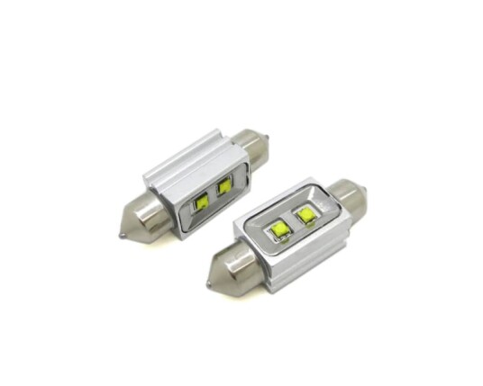 Alternativvare LED pære 12v   10W
36 mm   stykkvis AXD C36 3030 3W