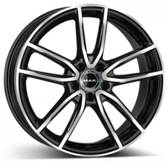 Mak Evo Black Polished 9x18 5x112 ET50 B66.6 Mak Evo Black Polished 9x18 5x112 ET50 B66.6