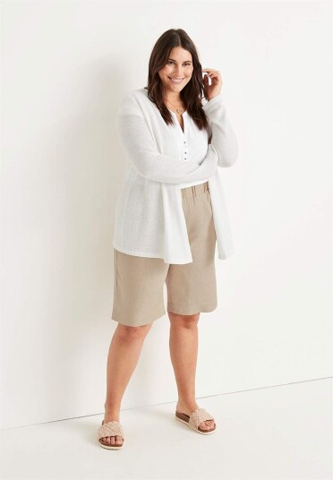 Cellbes Shorts i lin med strikk i midjen Lo 50/52