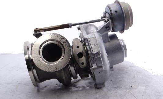 Turbolader GARRETT 821613-5004S