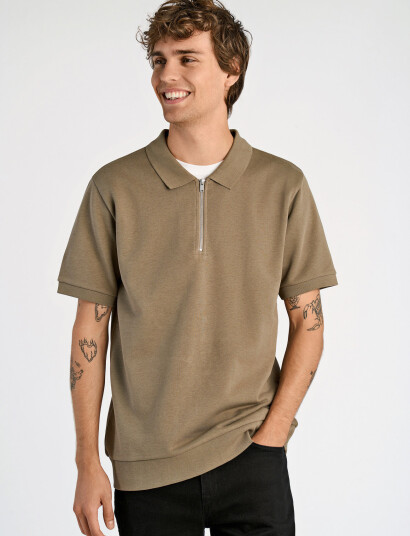 Lindbergh Jersey Pique With. Zip S/S - Beige - S Lindbergh Jersey Pique With. Zip S/S - Beige - S