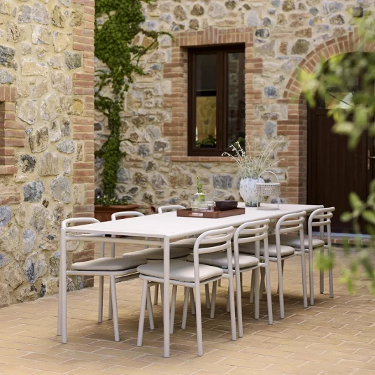 Cane line Bliss spisebord 133x81 cm Sand Cane line Bliss spisebord 133x81 cm Sand