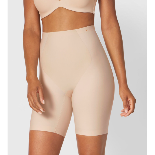 Triumph Truser Medium Shaping Long Panty Beige Small Dame Triumph Truser Medium Shaping Long Panty Beige Small Dame