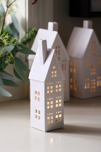 Ellos Home Lyshus Tealight House Noel høyde 26 cm Hvit