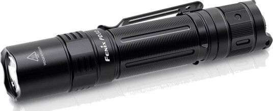Fenix PD32 V2.0 Lykt (395m)