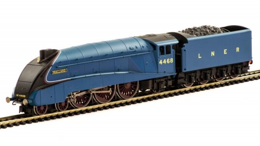 Hornby RailRoad LNER 4-6-2 ´Mallard´ A4 Class DCC Fitted med TTS Sound