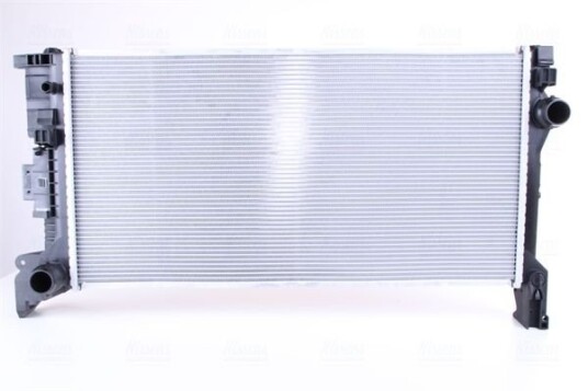 Radiator NISSENS 606564