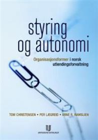 Styring og autonomi: organisasjonsformer i norsk utlendingsforvaltning, Pent brukt bok uten markeringer