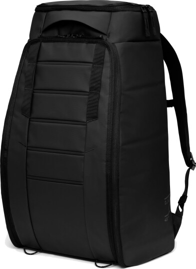 Db Hugger Bootpack 45 ryggsekk Black Out 2021 Db Hugger Bootpack 45 ryggsekk Black Out 2021