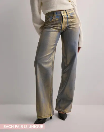 Nelly GulLoose Golden Jeans