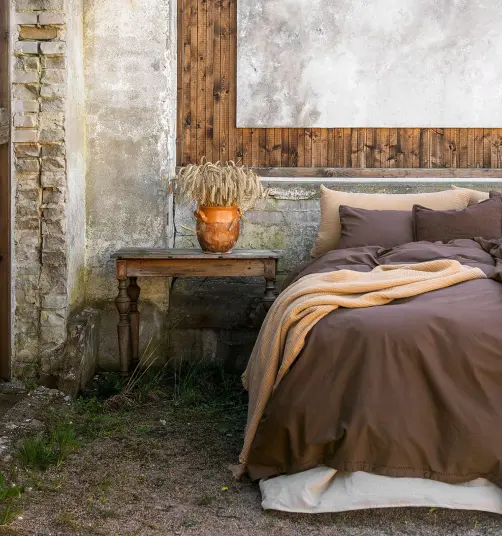 Gustav Ovland Marabel sengesett 200x220/2*50x70 Brun / Jord Gustav Ovland Marabel sengesett 200x220/2*50x70 Brun / Jord