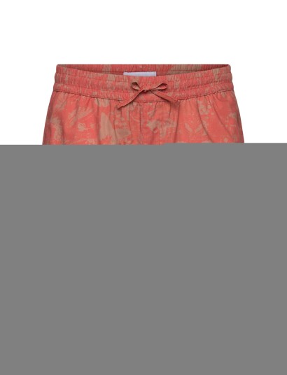 Makia Papillon Shorts   Red   L
