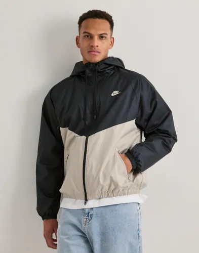 Nike M Nk Wr Lnd Jkt 26 Treningsjakker Svart