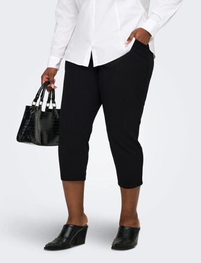 ONLY Carmakoma Carsania Button Capri Jrs Pnt Noos Black 50 52 ONLY Carmakoma Carsania Button Capri Jrs Pnt Noos Black 50 52