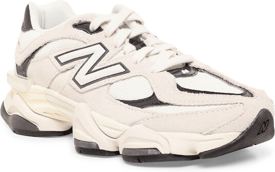 New Balance New Balance 9060 Cream 36