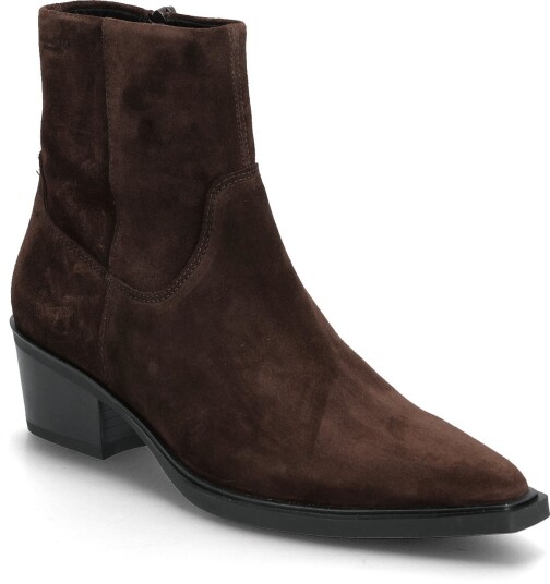 VAGABOND Kelsey Brown 35 VAGABOND Kelsey Brown 35