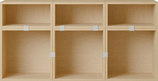 Stacked Configuration 5 Skjenk Eik