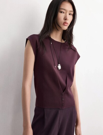 Mango Buttoned Knit Top   Burgundy   L