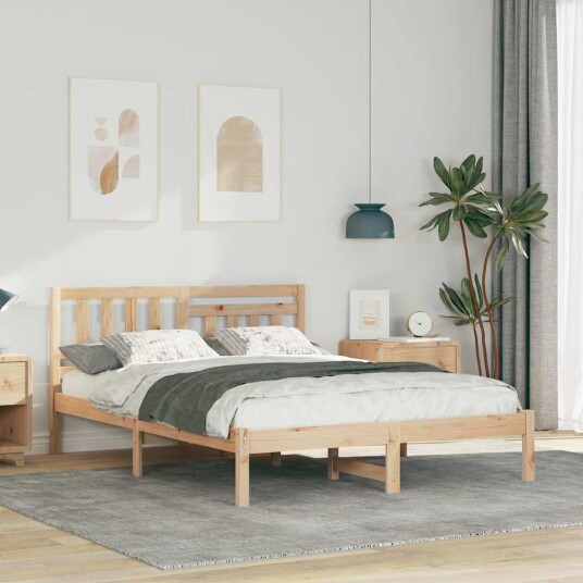 Sengestamme med hodegjerde Brun 135 x 190 cm Heltre furu