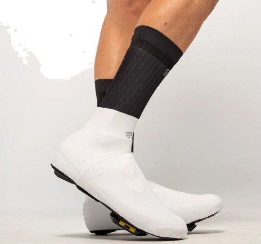 SpatzWear AQUASOKZ skoovertrekk hvit