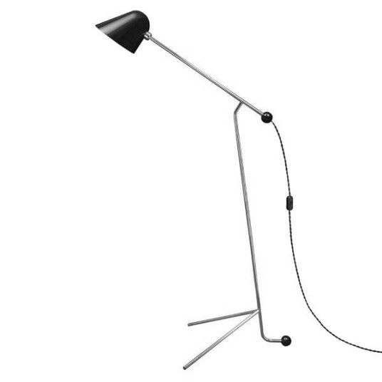 TATO Beghina Gulvlampe Matt Sort & Krom