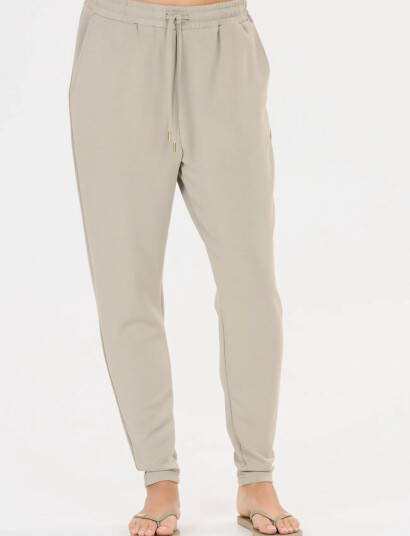 Athlecia Jacey V2 W Sweat Pants Beige 40 Athlecia Jacey V2 W Sweat Pants Beige 40