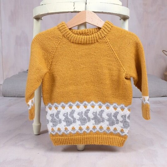Bluum Strik Strikkegenser Ekorn - garnpakke i Bluum Pure Eco Baby Wool