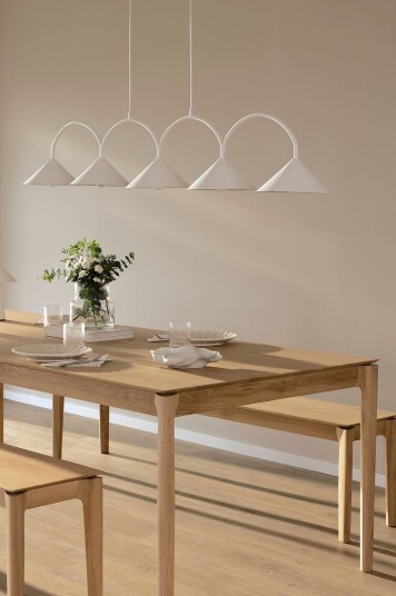 Globen Lighting Pendellampe Curve 5 Mocha Hvit Takpendler Globen Lighting Pendellampe Curve 5 Mocha Hvit Takpendler