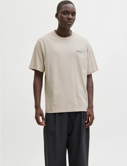 Jack & Jones Jjearchive Graphic Tee Ss O Neck Noos Beige XL Jack & Jones Jjearchive Graphic Tee Ss O Neck Noos Beige XL