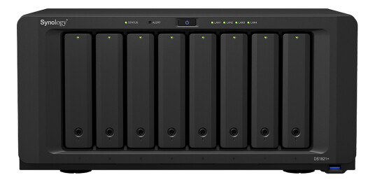 Synology DS1821+ 8-Bay NAS med AMD Ryzen Quad-Core 2.2 GHz, 4GB RAM