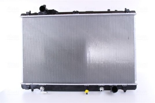 Radiator NISSENS 646819