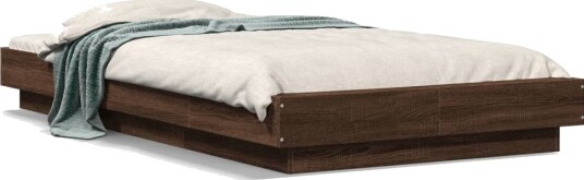  Sengeramme med LED-lys brun eik 90x190 cm konstruert tre 8721102617911