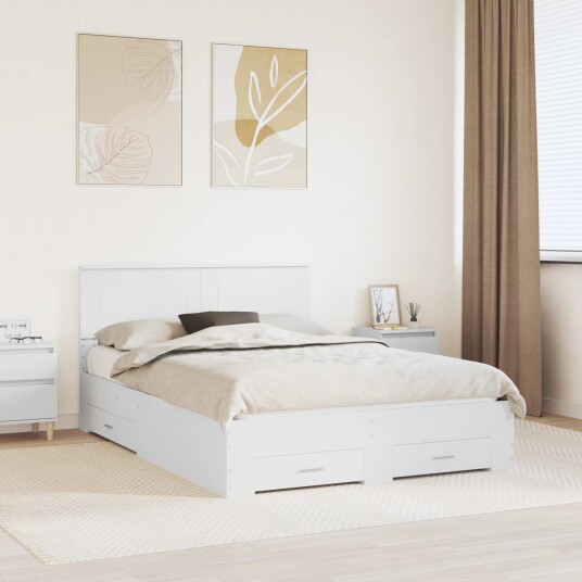 Sengestamme med hodegjerde Hvit 140 x 190 cm Konstruert tre