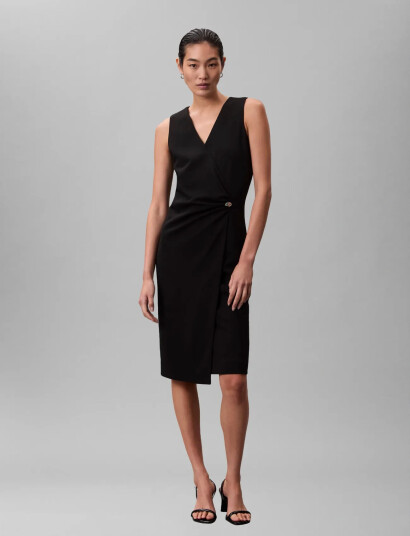 Calvin Klein Stretch Crepe Sl Hardware Dress   Black   32