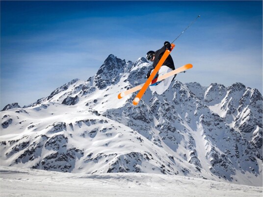 Fototapet Mountain Ski 400x309 - Artgeist sp. z o. o.