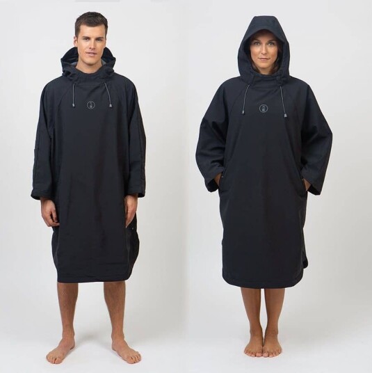 Fourth Element Storm Poncho GRØNN M Fourth Element Storm Poncho GRØNN M