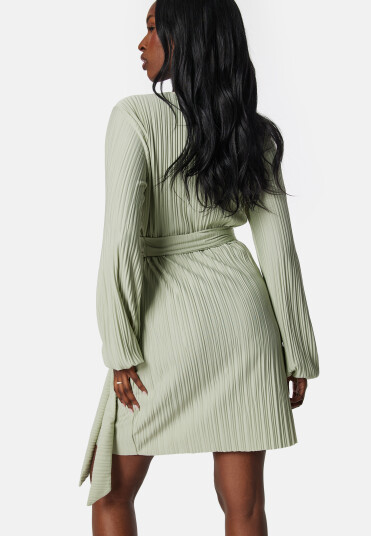 BUBBLEROOM Pleated Wrap Short Dress Dusty green L