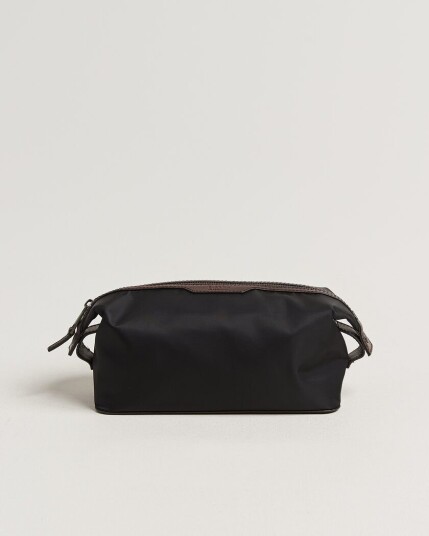 Loake Shoemakers Welland Nylon/Leather Washbag Black