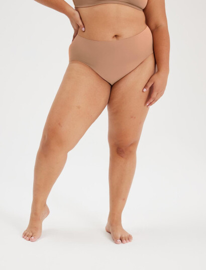 Girlfriend Collective High Rise Brief Bonded Beige XS