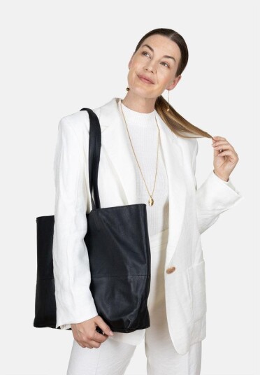 Re:Designed by Dixie Marlo Urban skulderveske i skinn Svart Re:Designed by Dixie Marlo Urban skulderveske i skinn Svart
