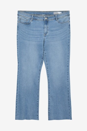 Vero Moda Curve Jeans vmcSheila MR Kick Flared J Vi3492 C Blå
