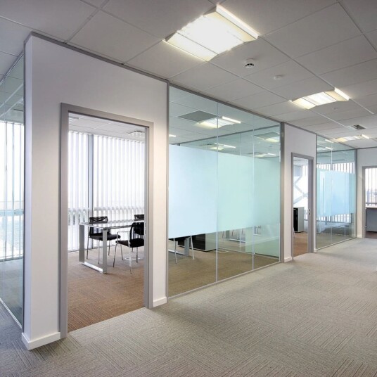 Rent frostet vindufolie mot innsyn melkeglass klebende 0,9x10 m Rent frostet vindufolie mot innsyn melkeglass klebende 0,9x10 m